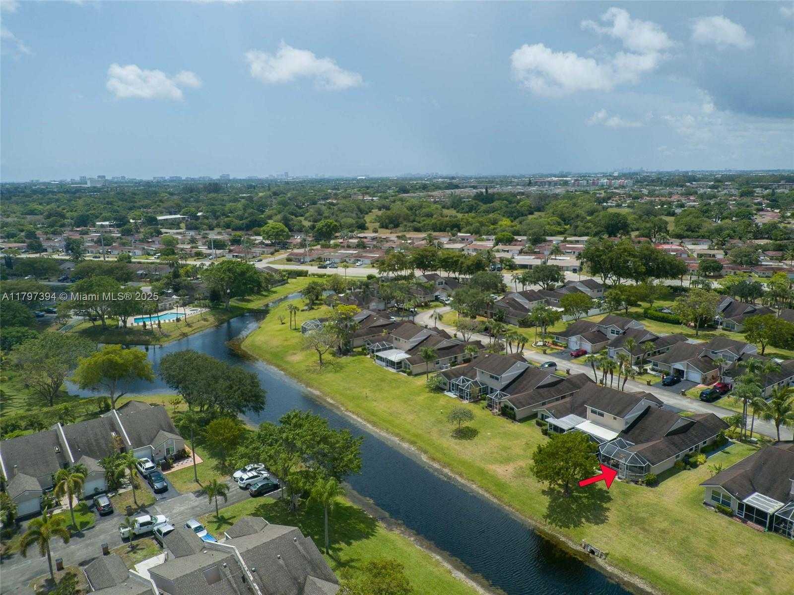 Small Image of 1248 WEST LAKES DR, Deerfield Beach Number 28