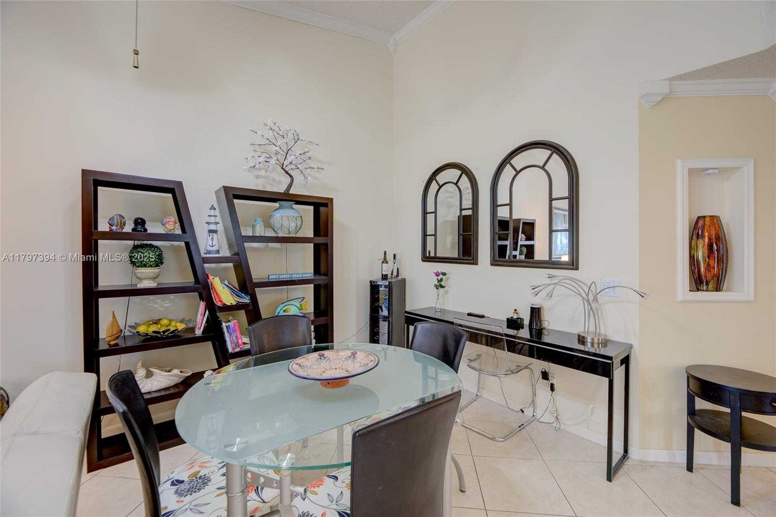 Small Image of 1248 WEST LAKES DR, Deerfield Beach Number 8