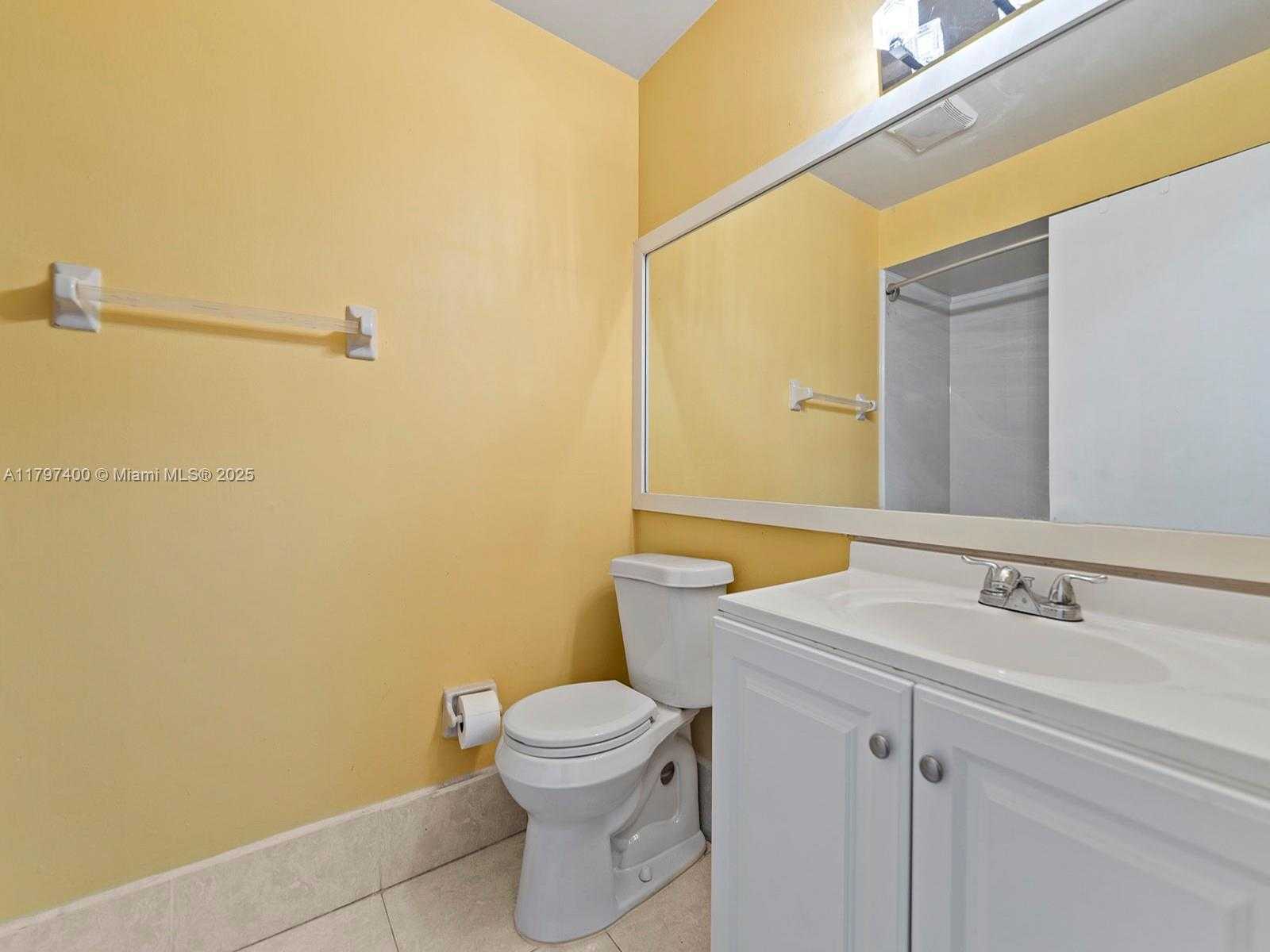 Small Image of 20912 SOUTH WEST 81ST PL, Cutler Bay Number 14