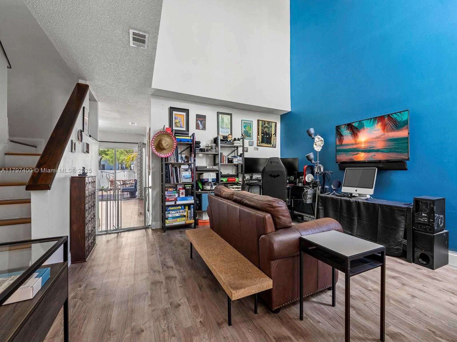 Small Image of 20912 SOUTH WEST 81ST PL, Cutler Bay Number 3