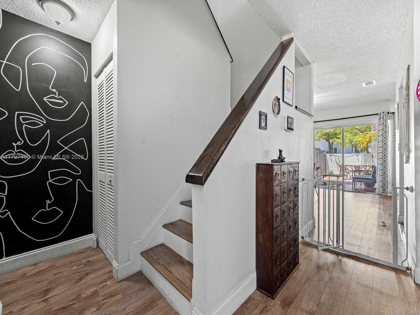 Small Image of 20912 SOUTH WEST 81ST PL, Cutler Bay Number 4
