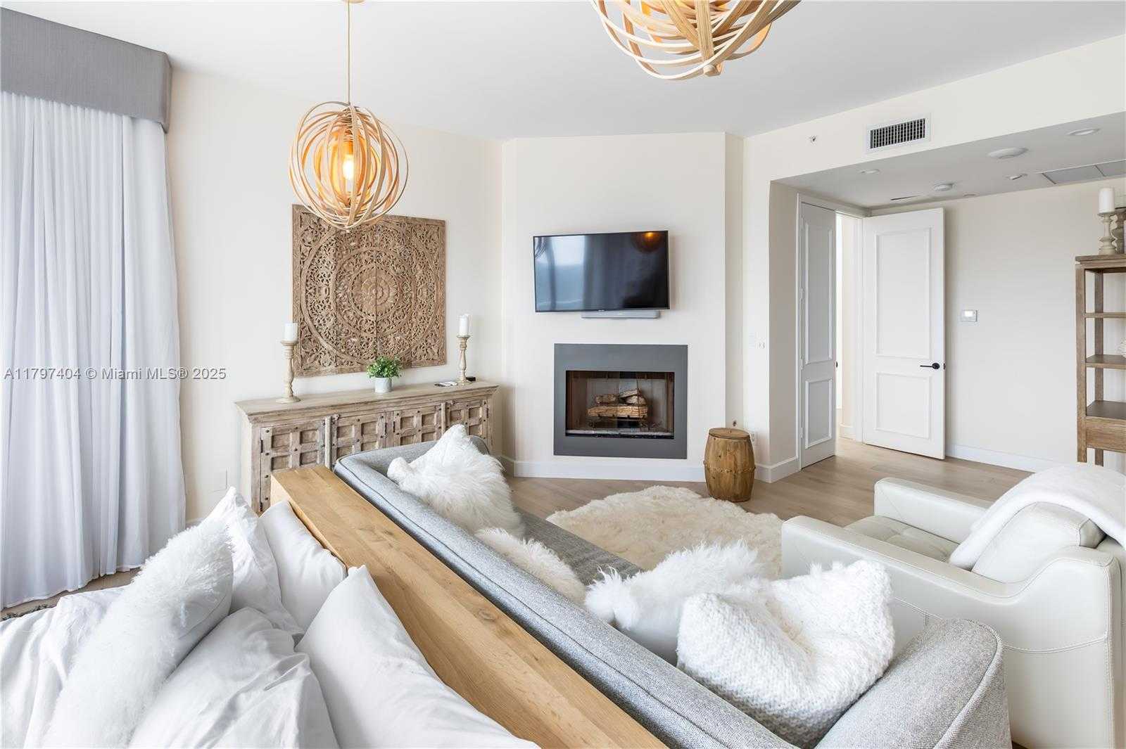 Small Image of 2120 NORTH OCEAN BLVD #VII, Fort Lauderdale Number 48