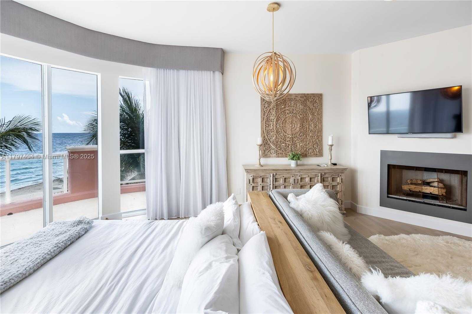 Small Image of 2120 NORTH OCEAN BLVD #VII, Fort Lauderdale Number 49