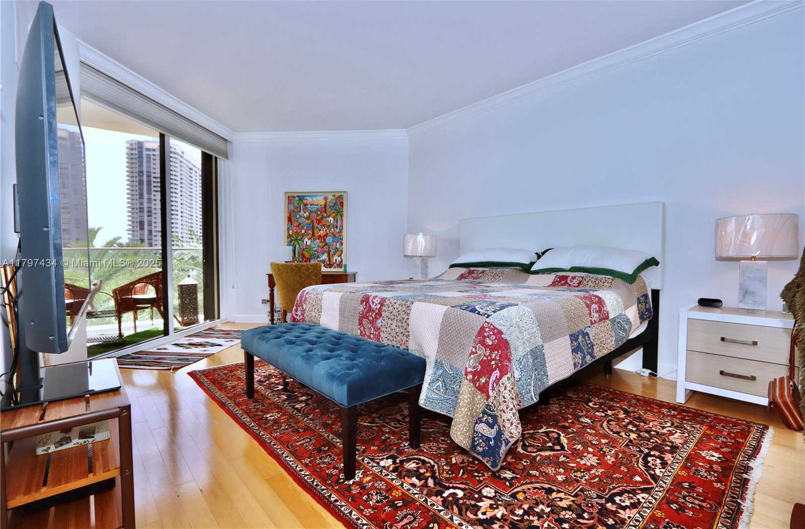 Small Image of 2800 ISLAND BLVD #703, Aventura Number 8