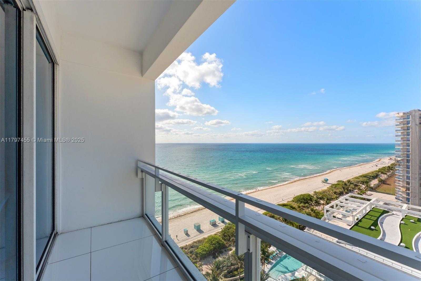 Small Image of 6801 COLLINS AVE #PH10, Miami Beach Number 20