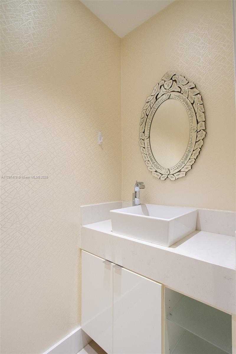 Small Image of 701 CRANDON BLVD #402, Key Biscayne Number 20