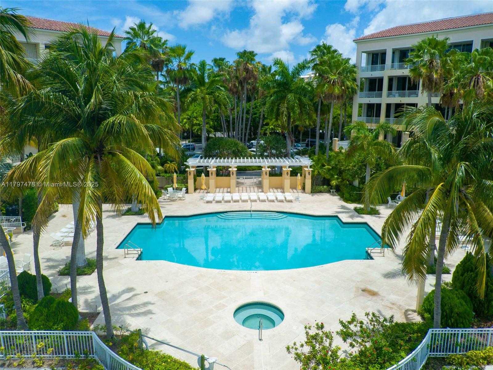 Small Image of 701 CRANDON BLVD #402, Key Biscayne Number 30