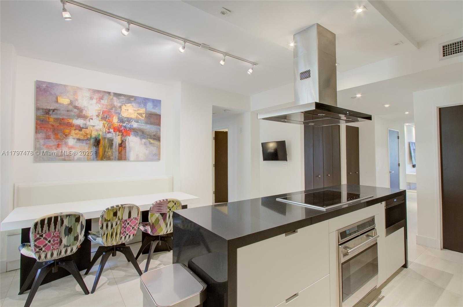 Small Image of 701 CRANDON BLVD #402, Key Biscayne Number 7