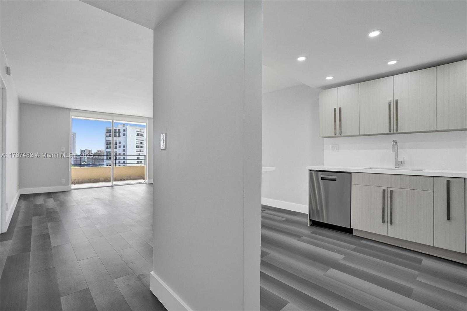 Small Image of 500 THREE ISLANDS BLVD #1201, Hallandale Beach Number 2
