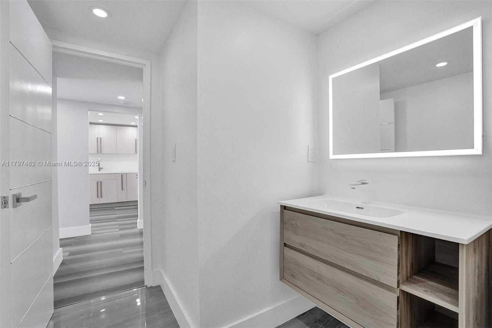 Small Image of 500 THREE ISLANDS BLVD #1201, Hallandale Beach Number 23
