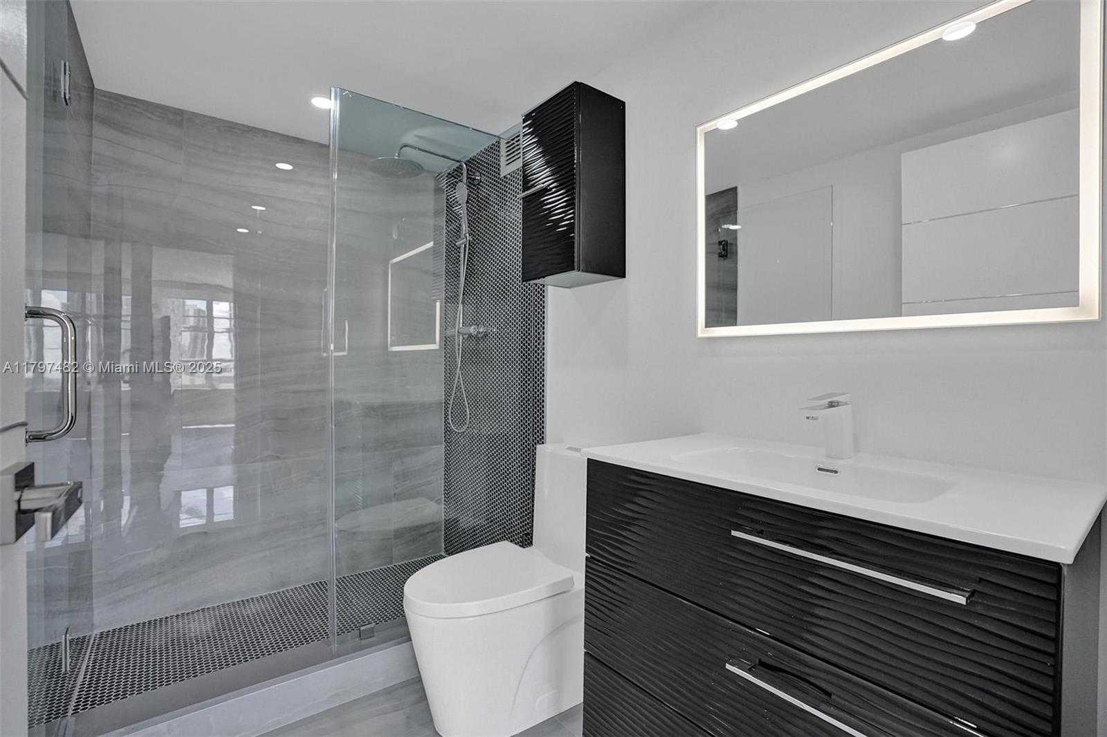 Small Image of 500 THREE ISLANDS BLVD #1201, Hallandale Beach Number 30