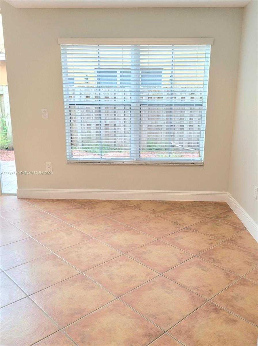 Small Image of 8551 NORTH WEST 141ST TER #301, Miami Lakes Number 5