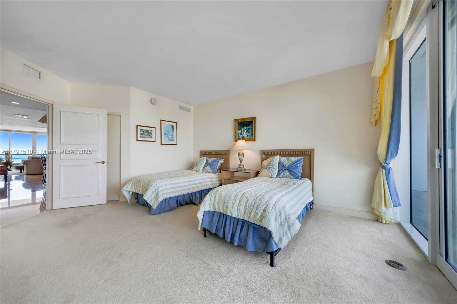 Small Image of 19955 NORTH EAST 38TH CT #2204, Aventura Number 24