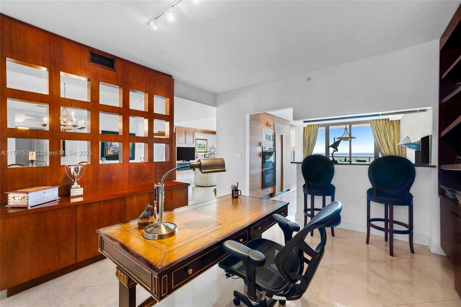 Small Image of 19955 NORTH EAST 38TH CT #2204, Aventura Number 46