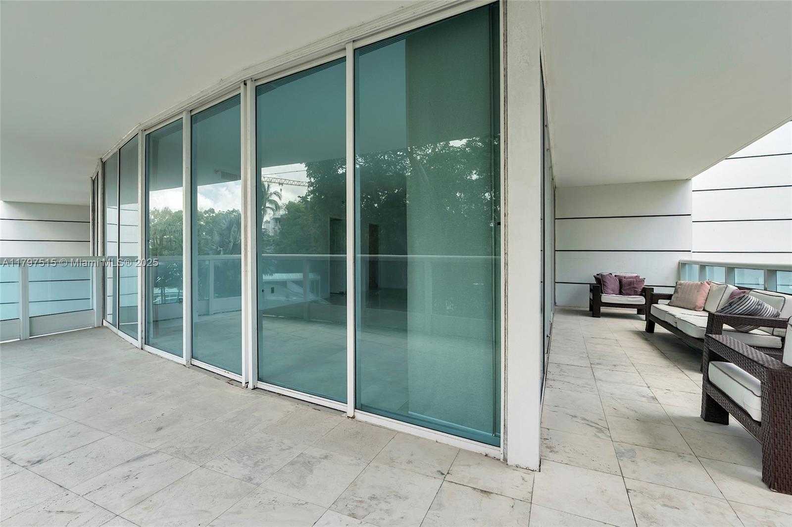 Small Image of 2127 BRICKELL AVE #505, Miami Number 24