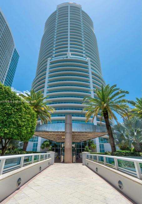 Small Image of 2127 BRICKELL AVE #505, Miami Number 27