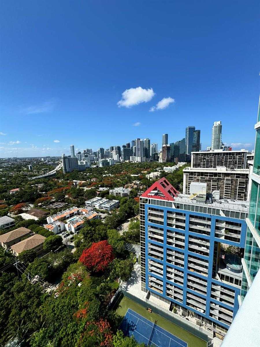 Small Image of 2101 BRICKELL AVE #2401, Miami Number 5