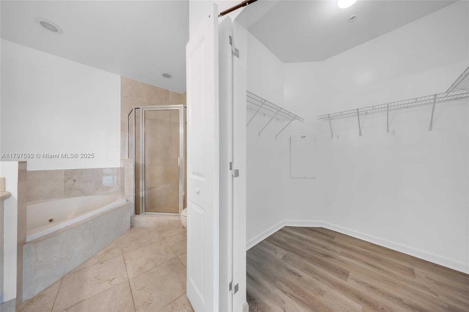 Small Image of 7910 HARBOR ISLAND DR #1208, North Bay Village Number 19