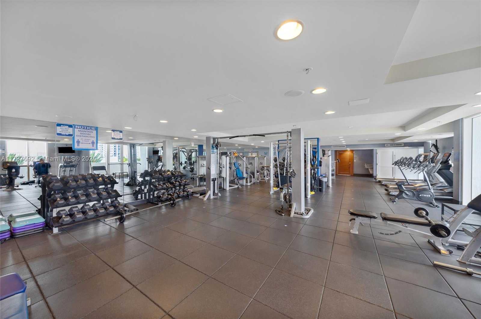 Small Image of 7910 HARBOR ISLAND DR #1208, North Bay Village Number 28