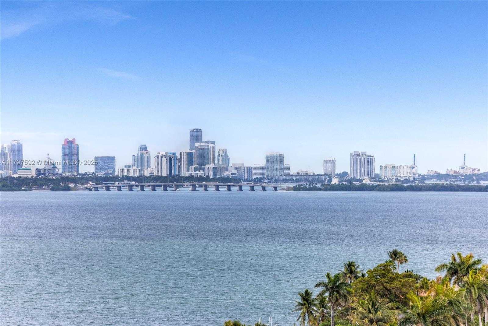 Small Image of 7910 HARBOR ISLAND DR #1208, North Bay Village Number 3