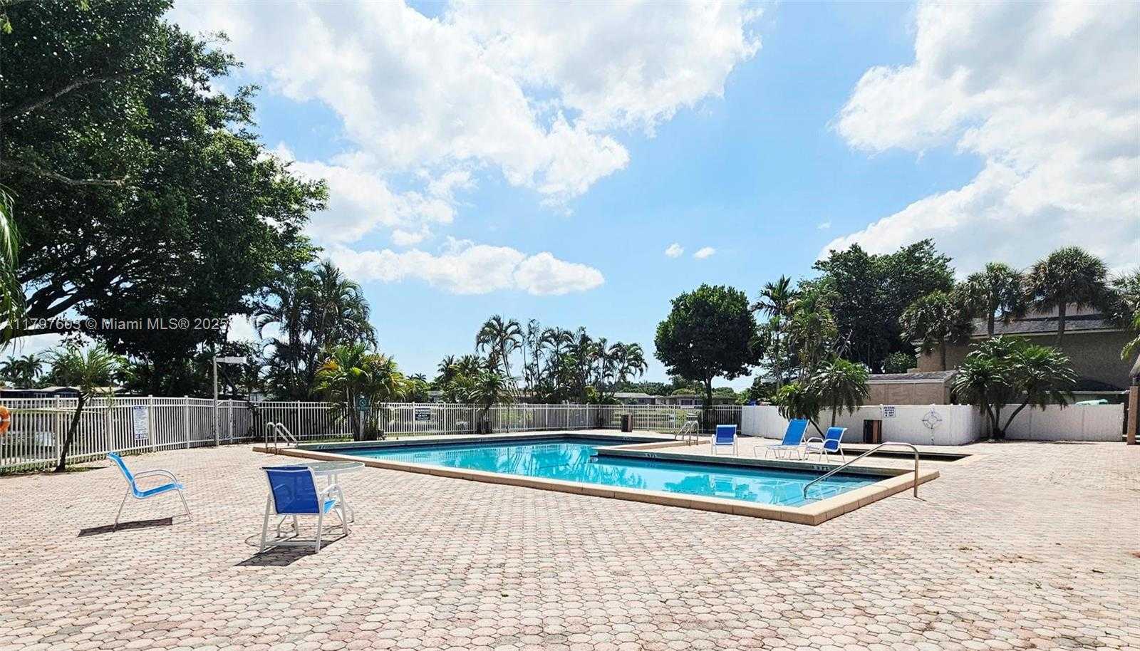 Small Image of 2151 NORTH WEST 96 TERR #15L, Pembroke Pines Number 15