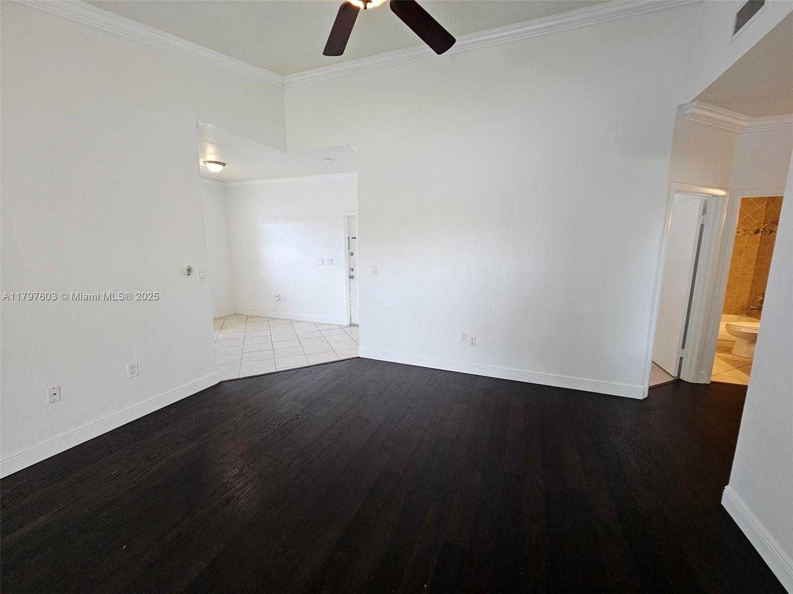 Small Image of 2151 NORTH WEST 96 TERR #15L, Pembroke Pines Number 4