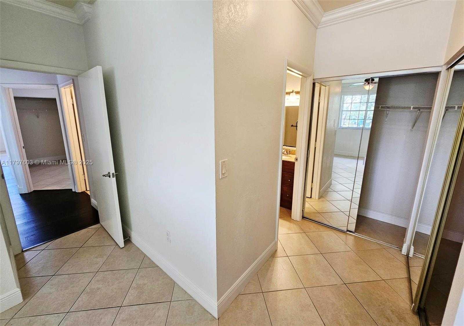 Small Image of 2151 NORTH WEST 96 TERR #15L, Pembroke Pines Number 8