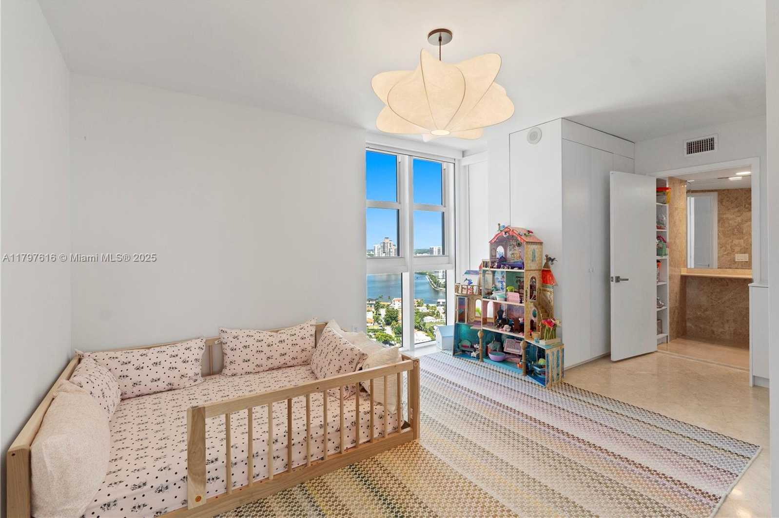 Small Image of 18911 COLLINS AVE #3307, Sunny Isles Beach Number 44