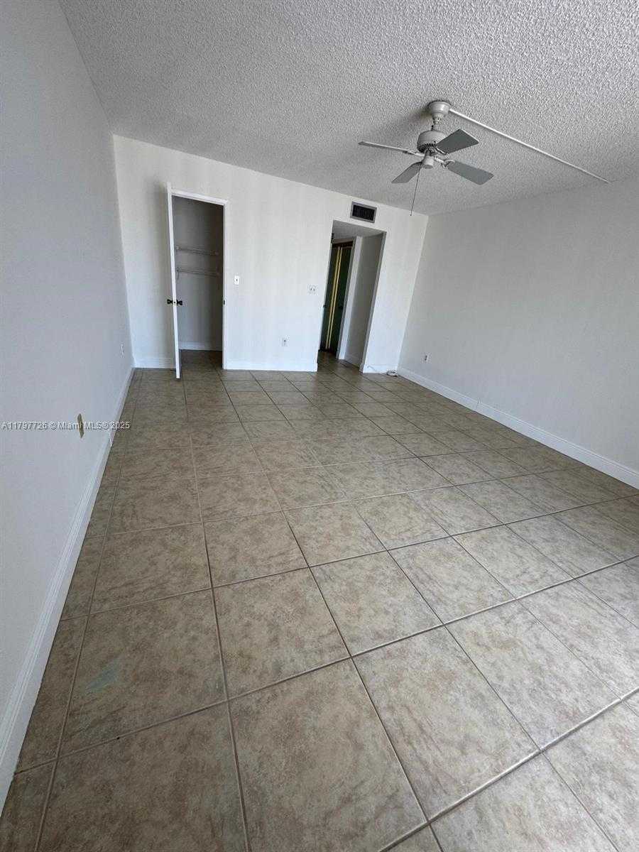 Small Image of 2851 NORTH EAST 183RD ST #501E, Aventura Number 6