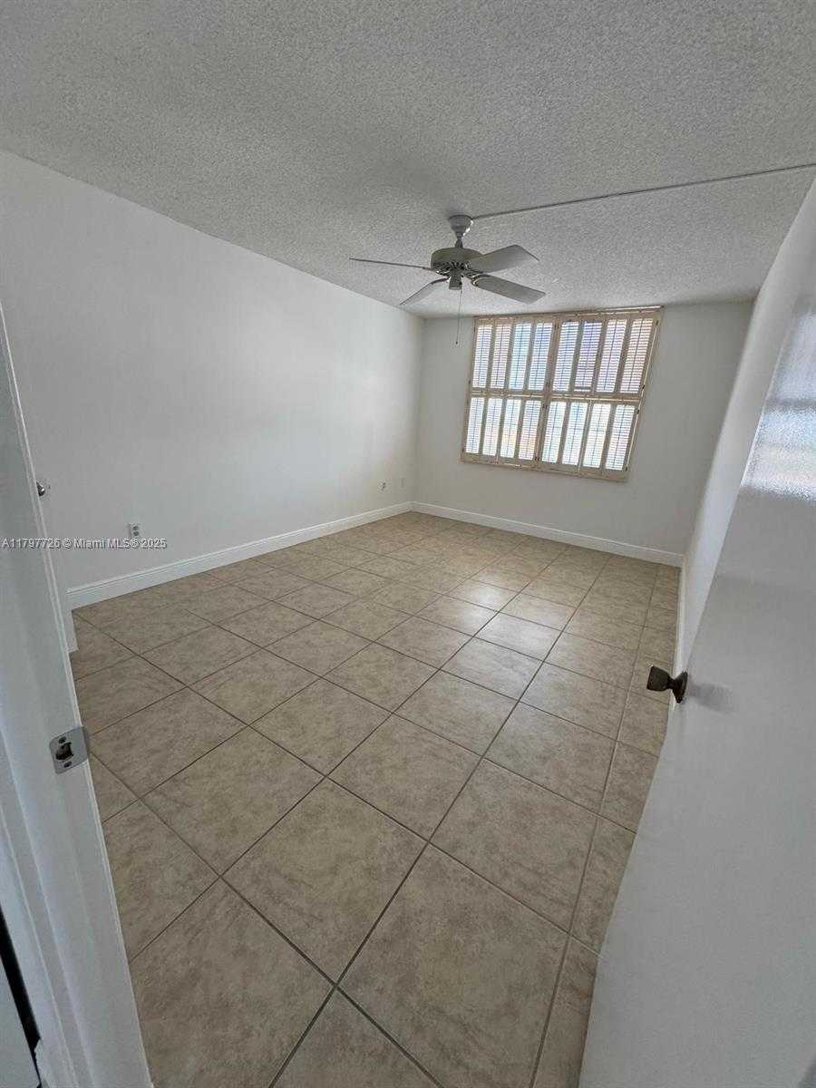 Small Image of 2851 NORTH EAST 183RD ST #501E, Aventura Number 7