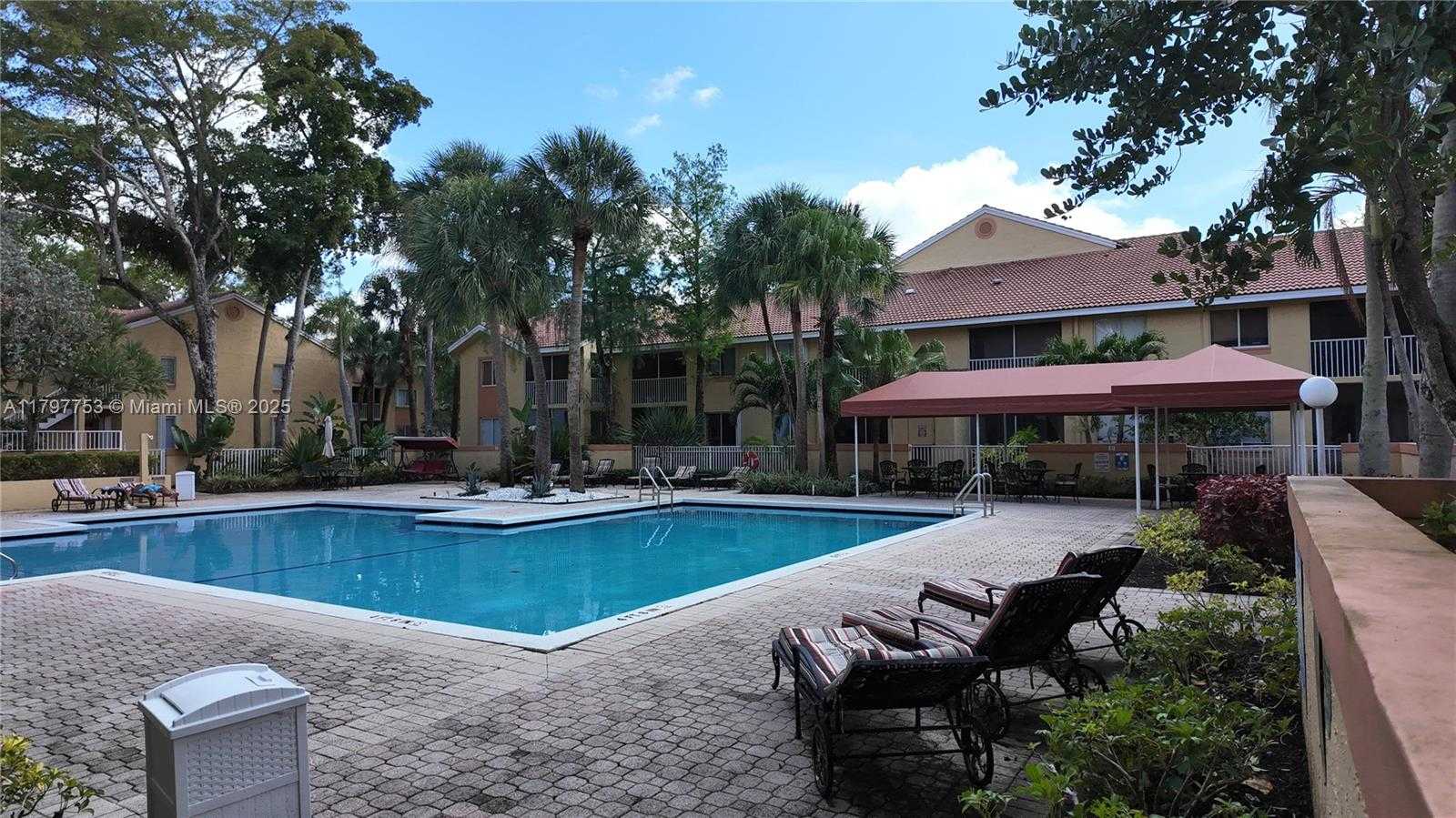 Small Image of 1084 CORAL CLUB DR #1084, Coral Springs Number 24