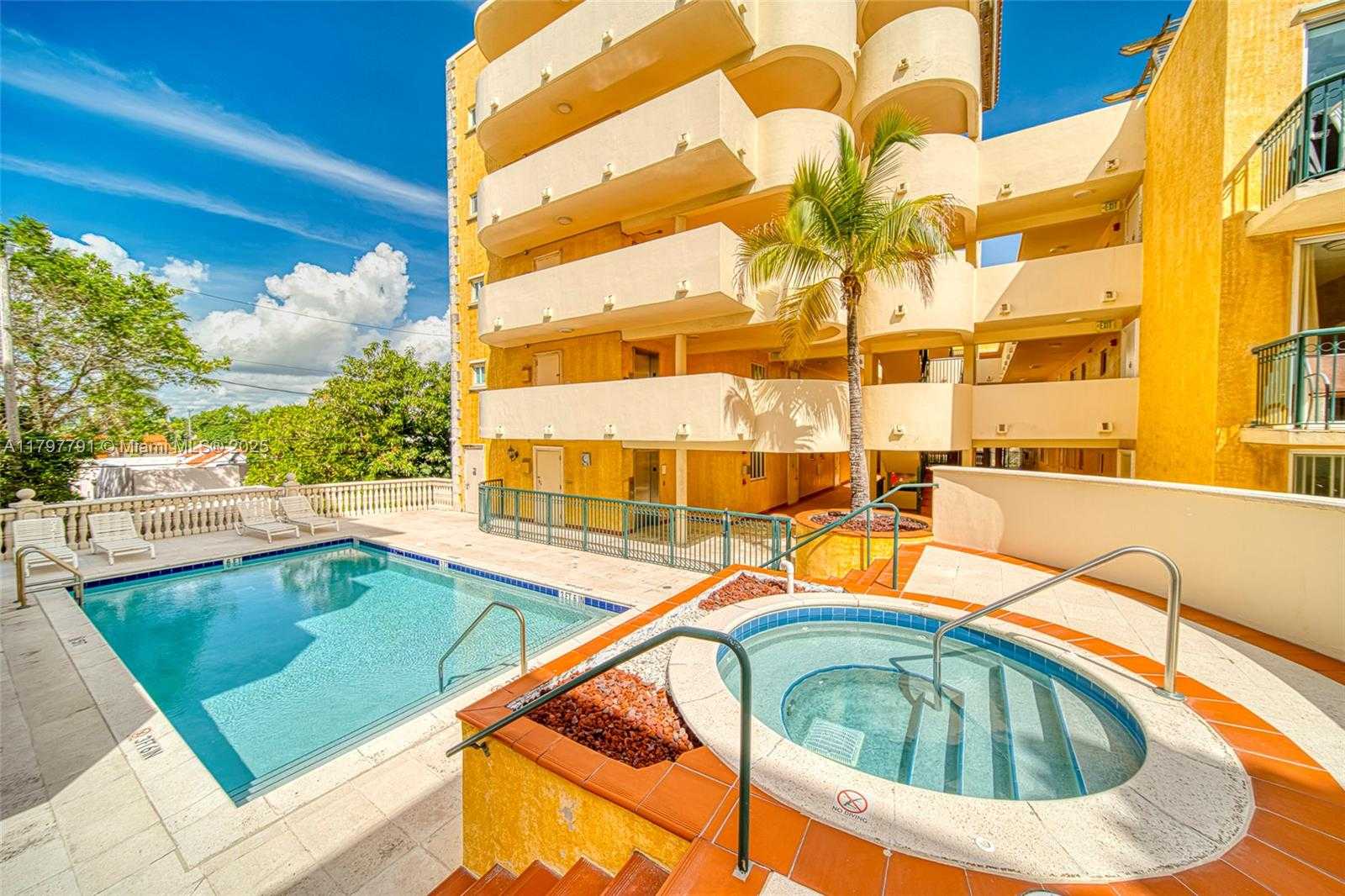 Small Image of 8888 COLLINS AVE #201, Surfside Number 33