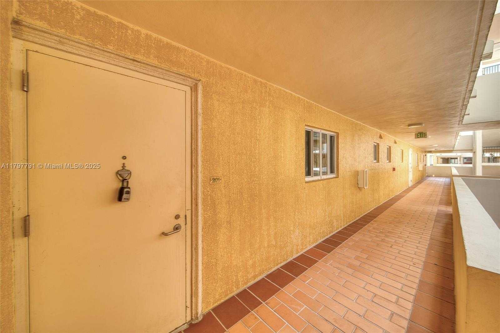Small Image of 8888 COLLINS AVE #201, Surfside Number 4