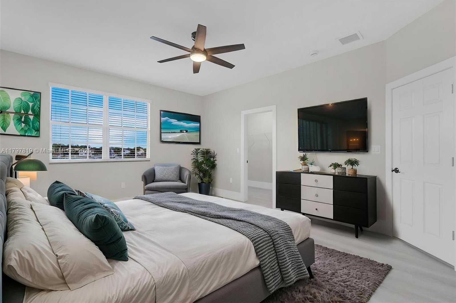 Small Image of 4251 SOUTH WEST 131ST LN #4104, Miramar Number 11