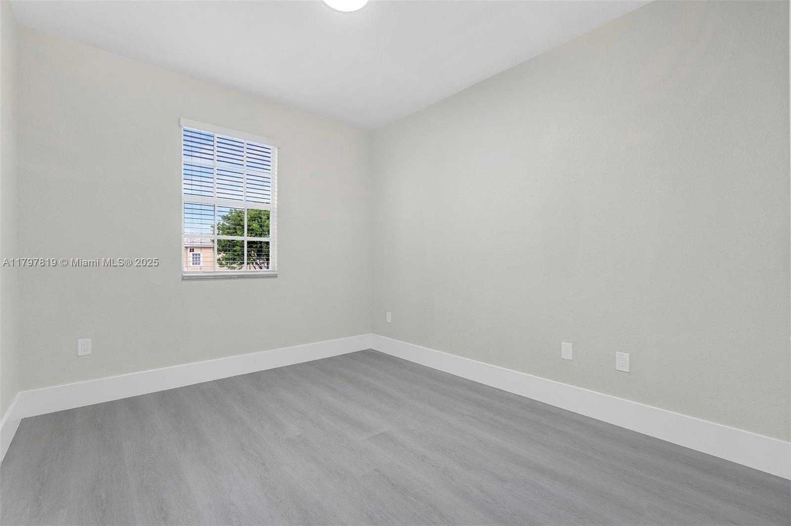 Small Image of 4251 SOUTH WEST 131ST LN #4104, Miramar Number 19