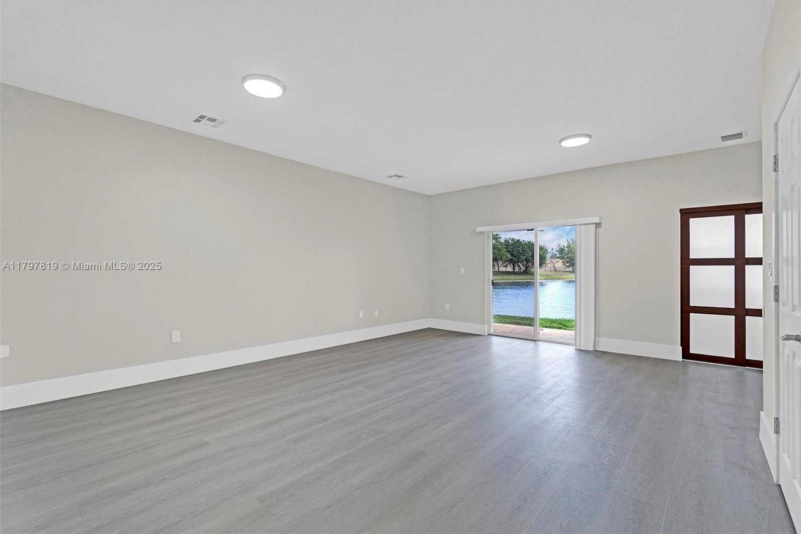 Small Image of 4251 SOUTH WEST 131ST LN #4104, Miramar Number 29