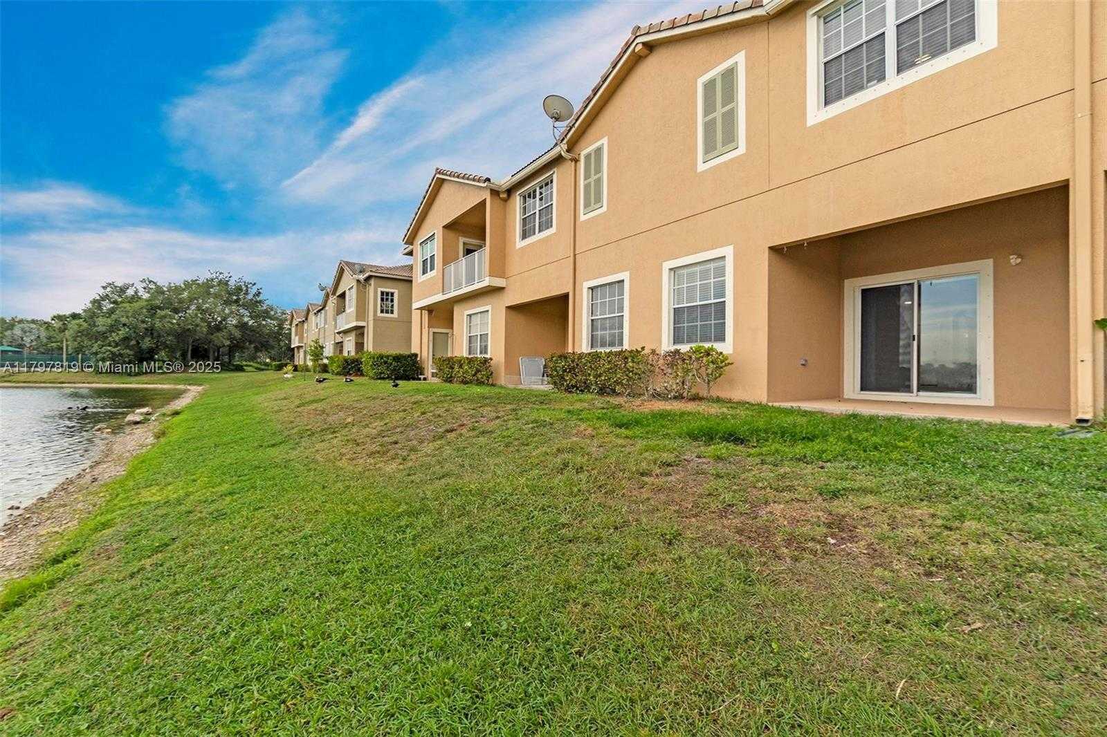 Small Image of 4251 SOUTH WEST 131ST LN #4104, Miramar Number 37