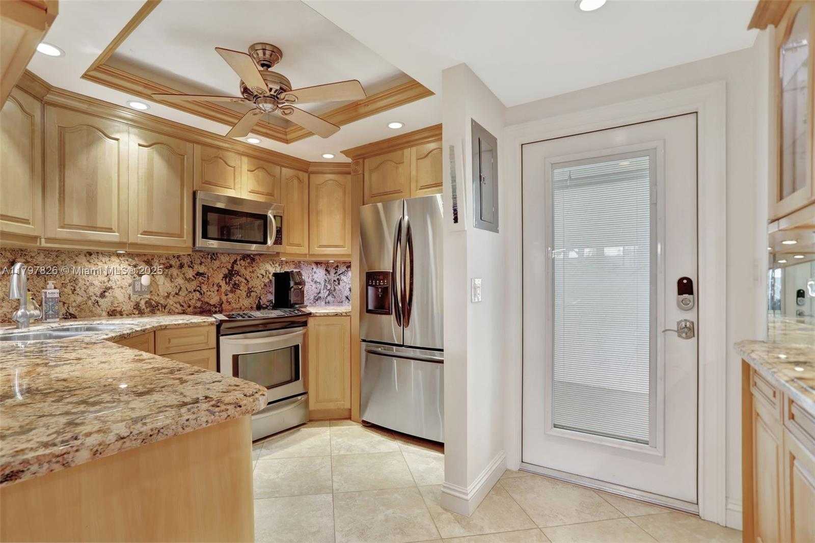 Small Image of 2731 NORTH EAST 14TH ST CSWY #115, Pompano Beach Number 4