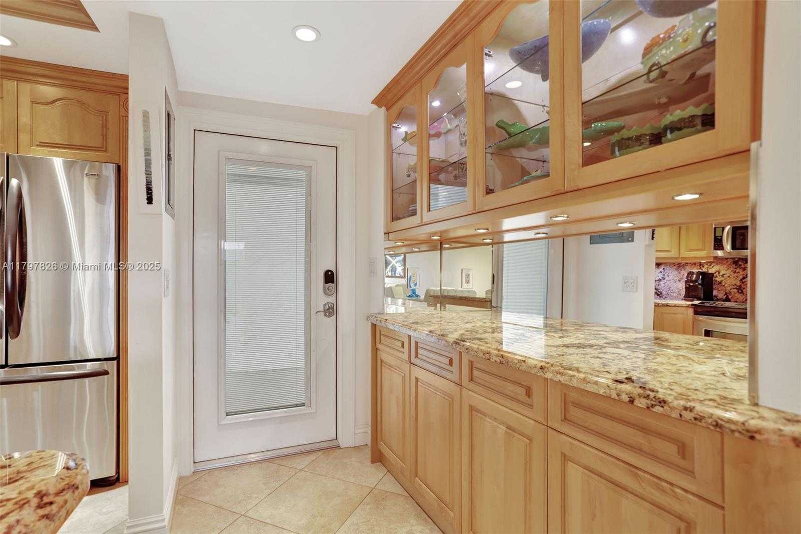 Small Image of 2731 NORTH EAST 14TH ST CSWY #115, Pompano Beach Number 5
