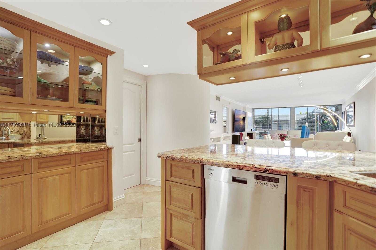 Small Image of 2731 NORTH EAST 14TH ST CSWY #115, Pompano Beach Number 7