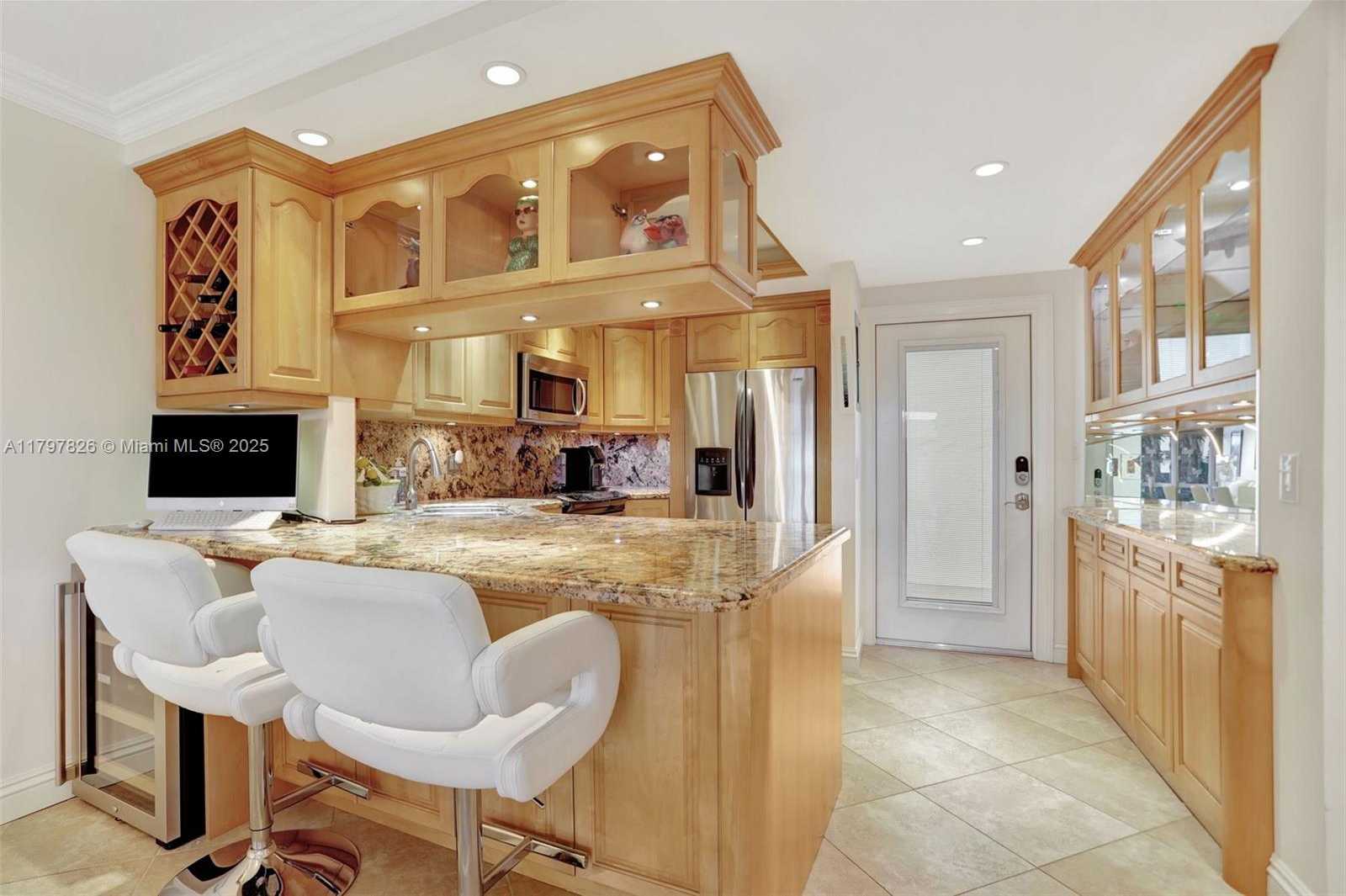 Small Image of 2731 NORTH EAST 14TH ST CSWY #115, Pompano Beach Number 8