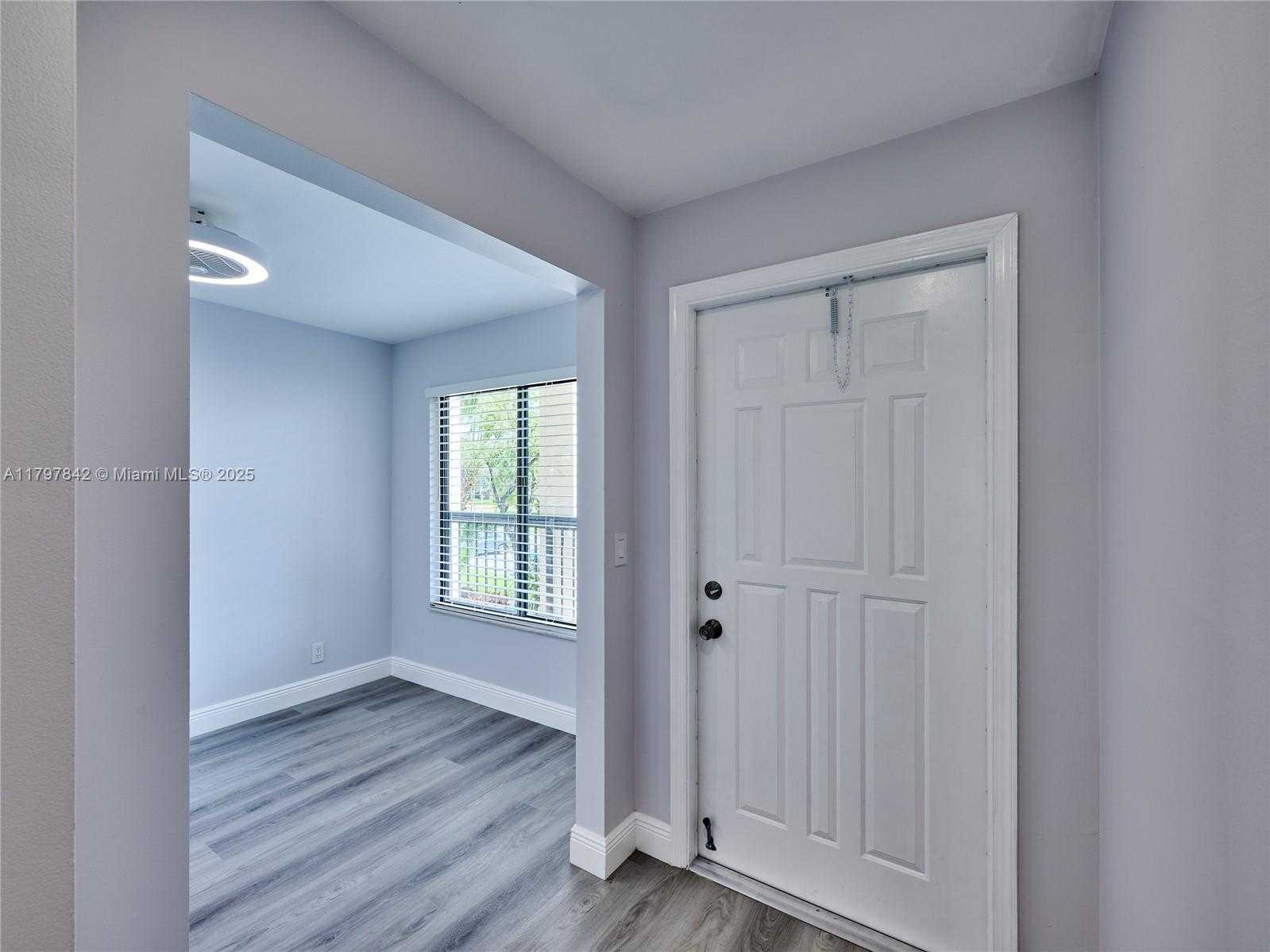 Small Image of 5380 CEDAR LAKE DR #204, Boynton Beach Number 15