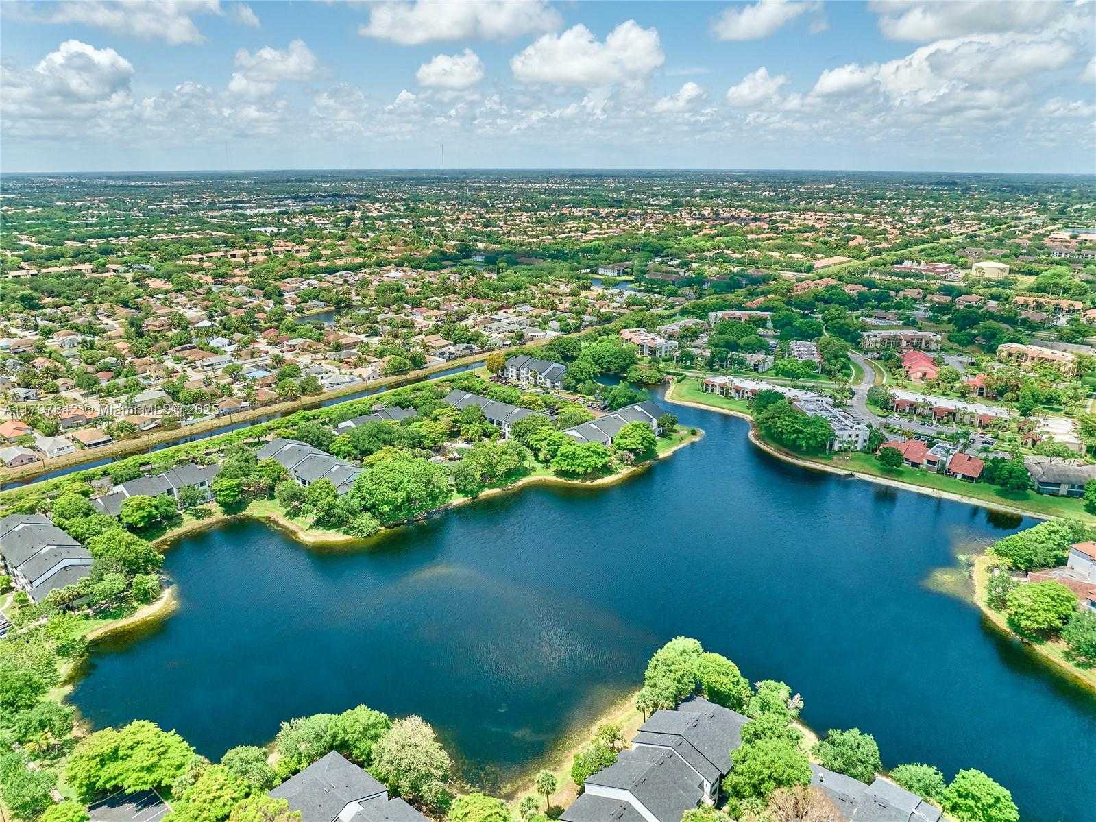 Small Image of 5380 CEDAR LAKE DR #204, Boynton Beach Number 62