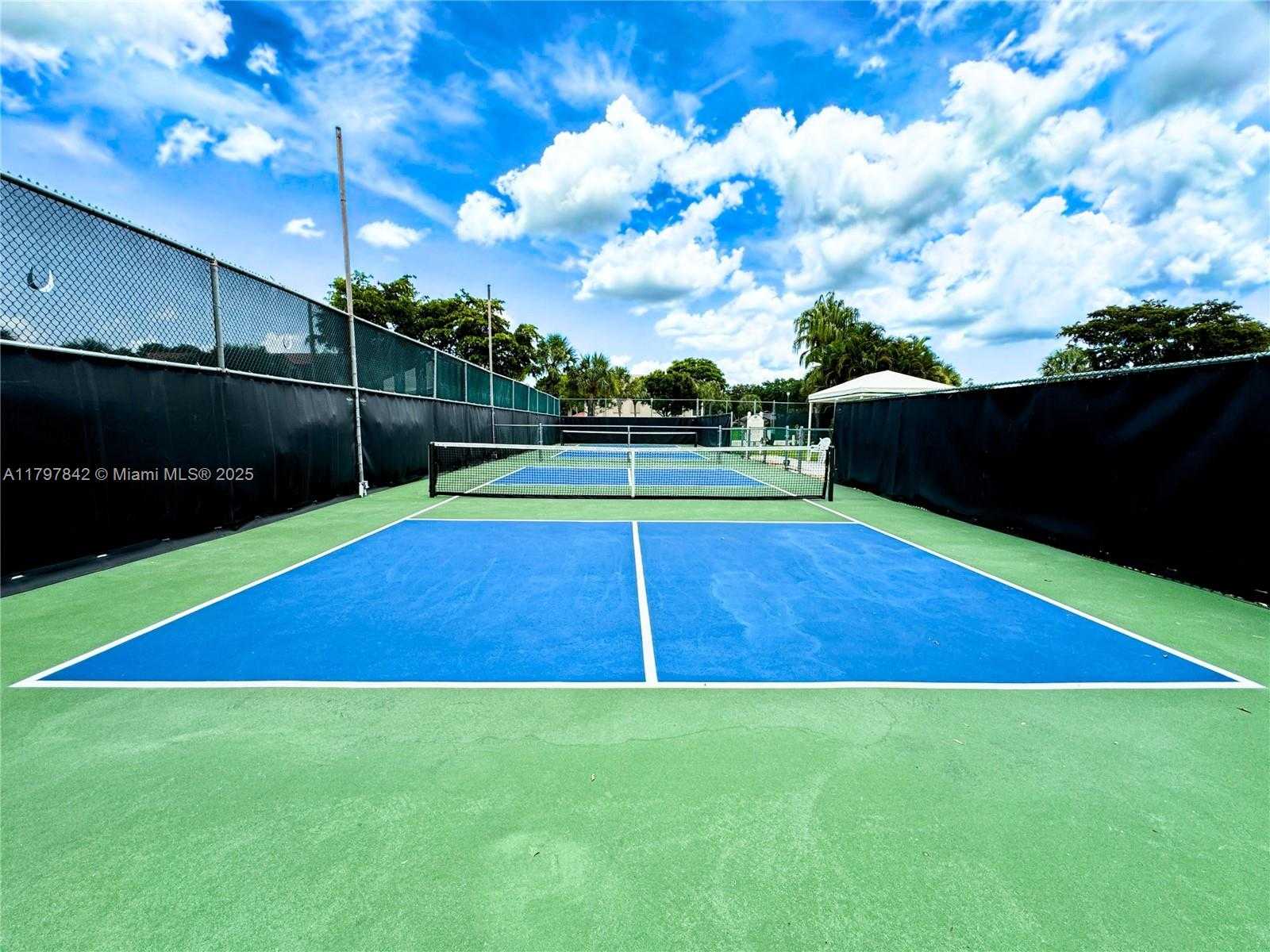 Small Image of 5380 CEDAR LAKE DR #204, Boynton Beach Number 74