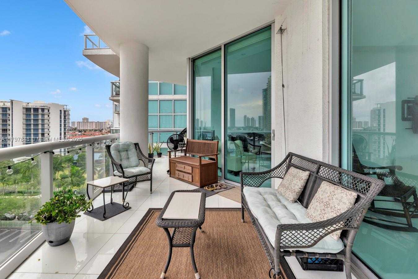 Small Image of 3131 NORTH EAST 188TH ST #2-1004, Aventura Number 12