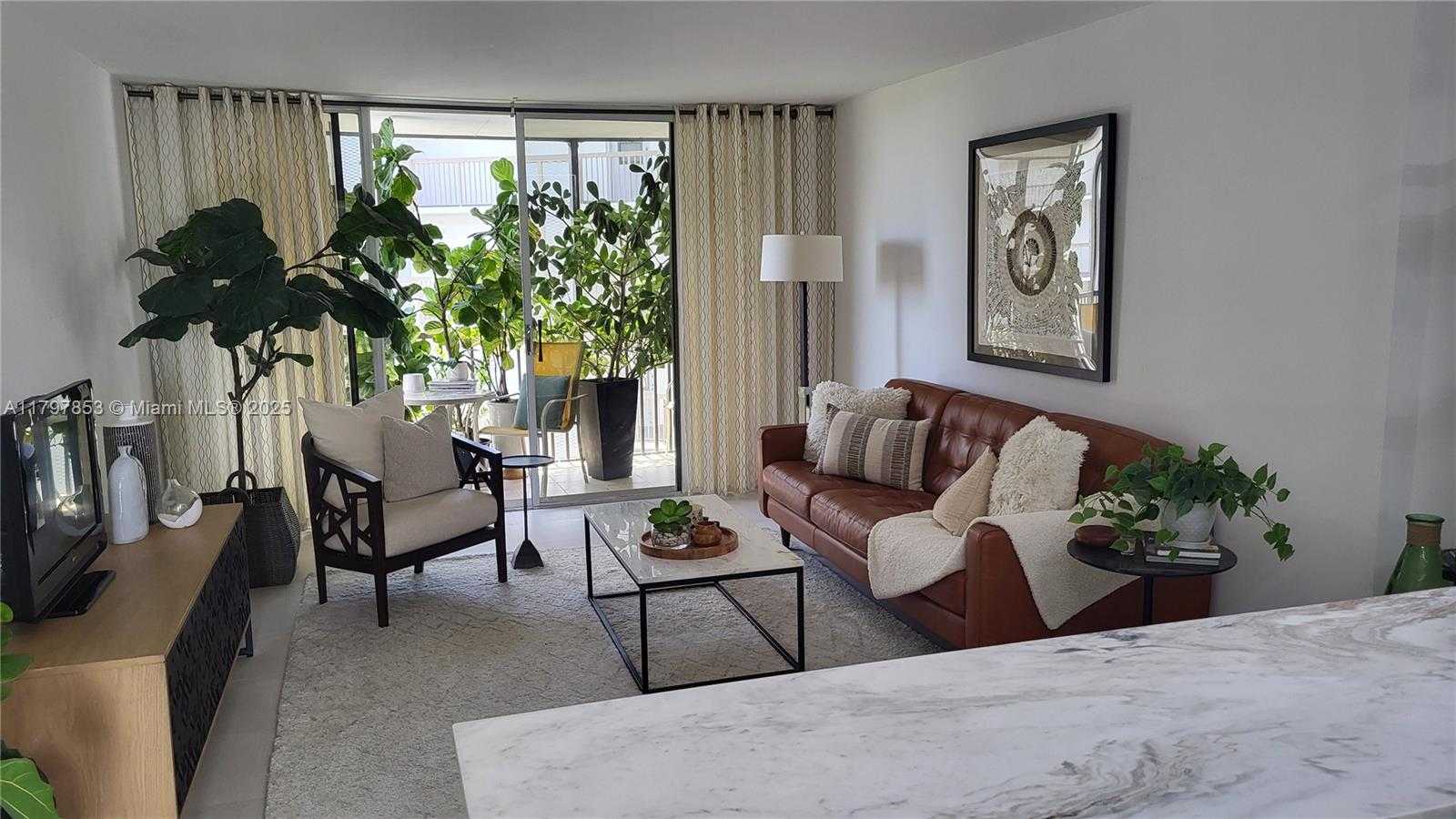 Small Image of 3475 NORTH COUNTRY CLUB DR #614, Aventura Number 11