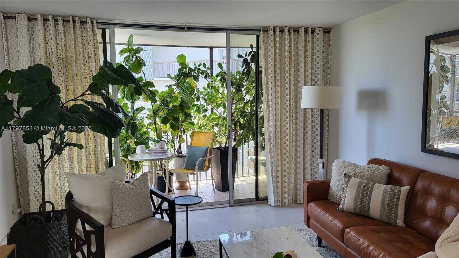 Small Image of 3475 NORTH COUNTRY CLUB DR #614, Aventura Number 14