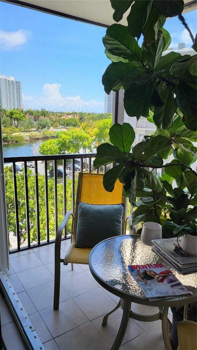 Small Image of 3475 NORTH COUNTRY CLUB DR #614, Aventura Number 17