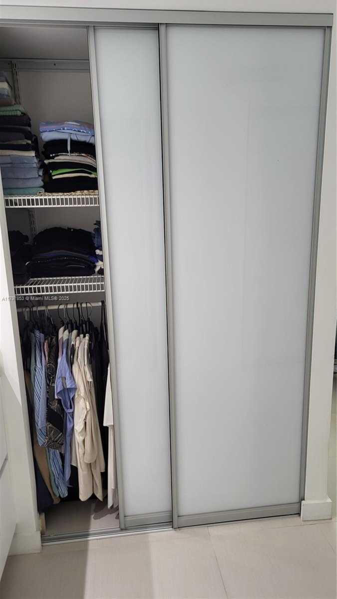 Small Image of 3475 NORTH COUNTRY CLUB DR #614, Aventura Number 30