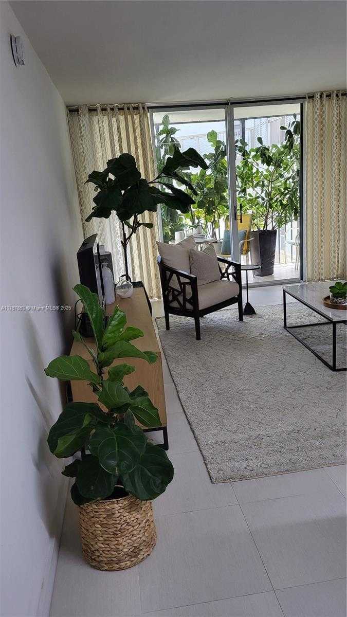 Small Image of 3475 NORTH COUNTRY CLUB DR #614, Aventura Number 40